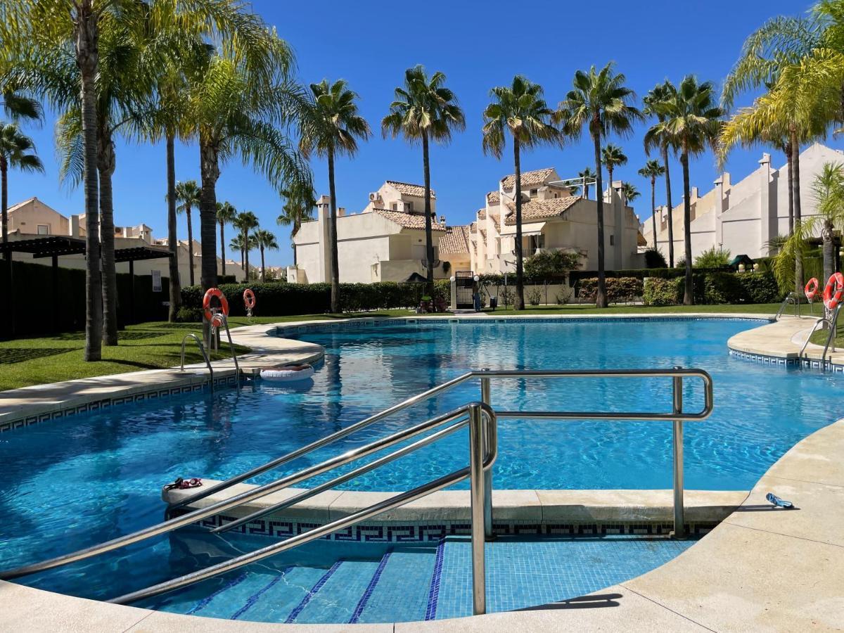 El Arenal Townhouse By The Beach With Swimming Pool - Eaw Homes Marbella Eksteriør billede