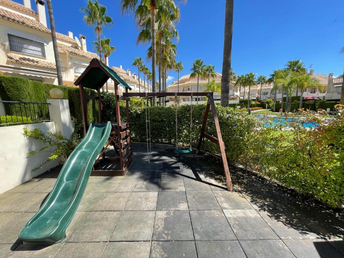 El Arenal Townhouse By The Beach With Swimming Pool - Eaw Homes Marbella Eksteriør billede