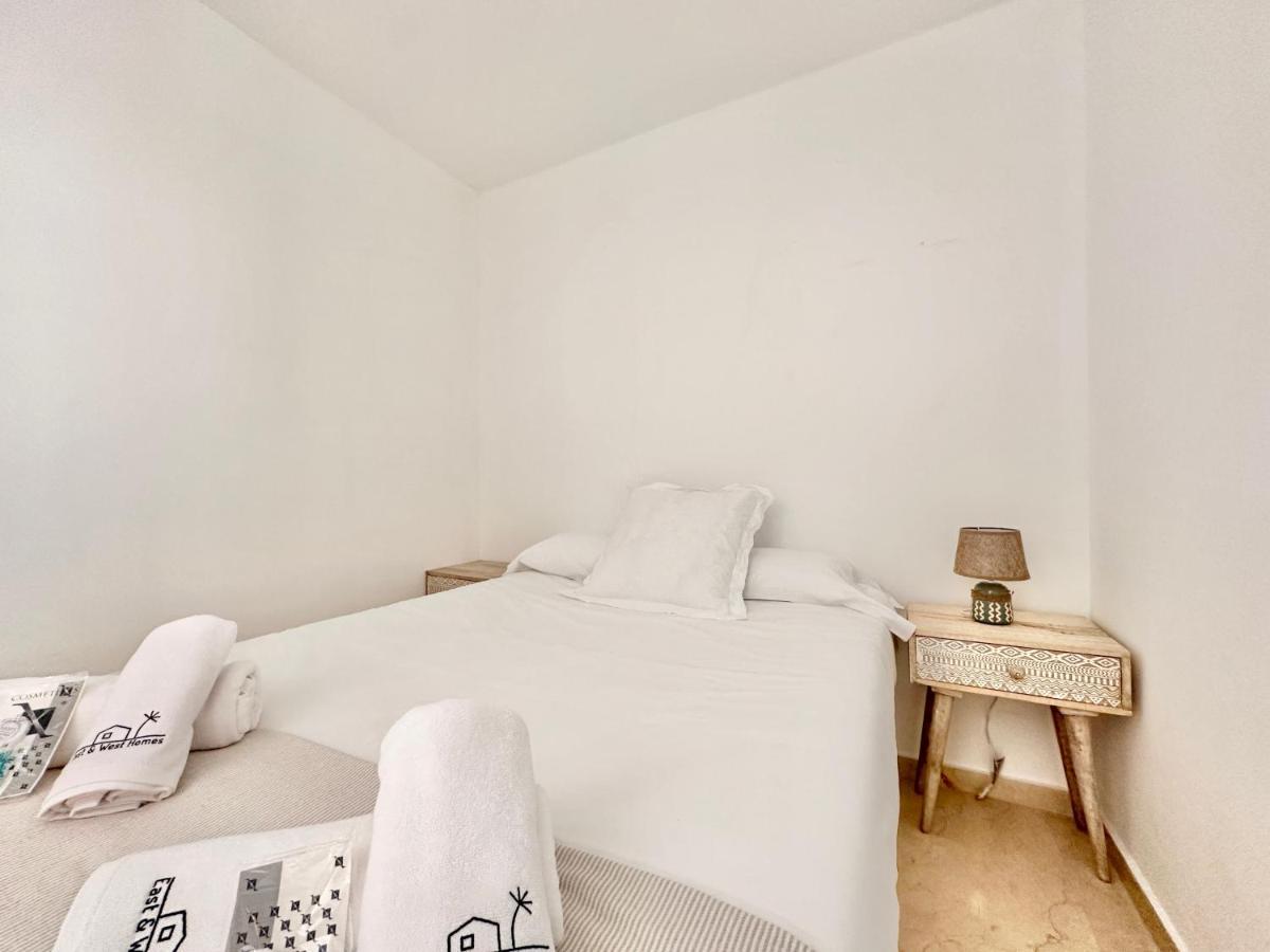 El Arenal Townhouse By The Beach With Swimming Pool - Eaw Homes Marbella Eksteriør billede